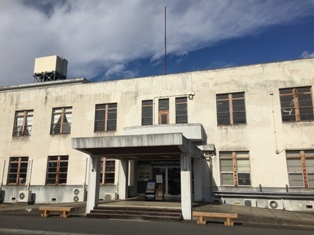 筑波航空隊記念館正面.jpg